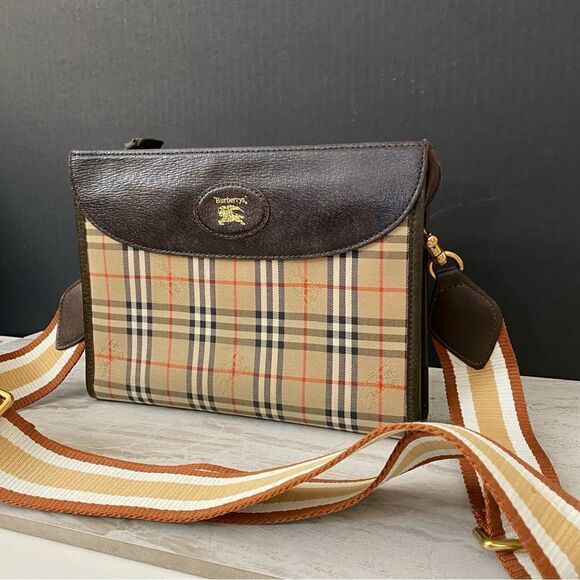 BURBERRYS Nova Check Canvas Leather Clutch/Crossbody - Picture 3 of 17